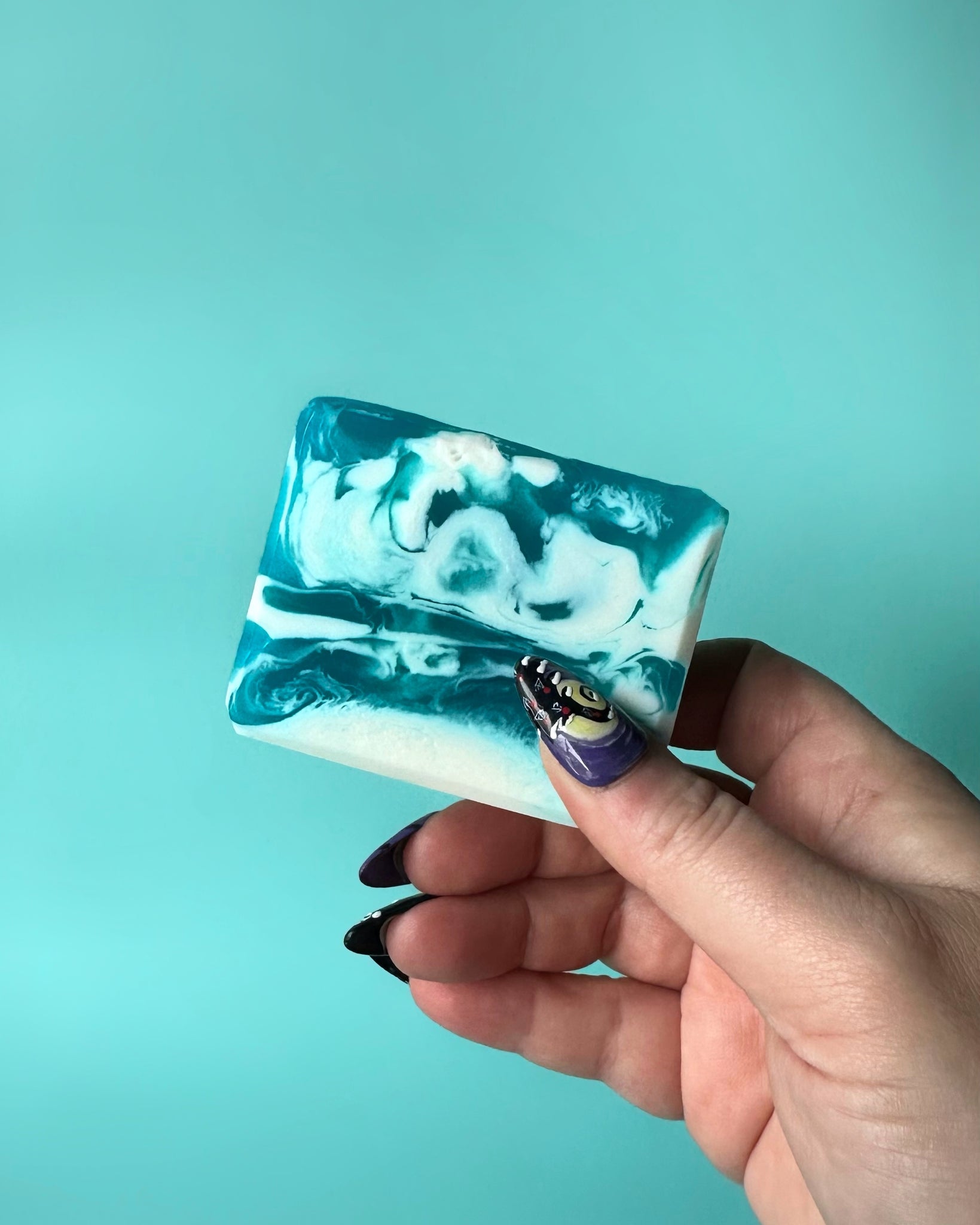 Smoke & Bones Soap Bar - Tobacco leaves + cedar + musk