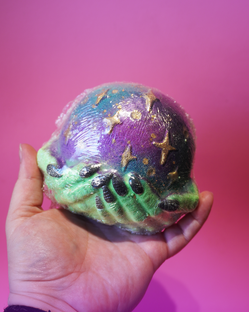 Crystal Ball bath bomb