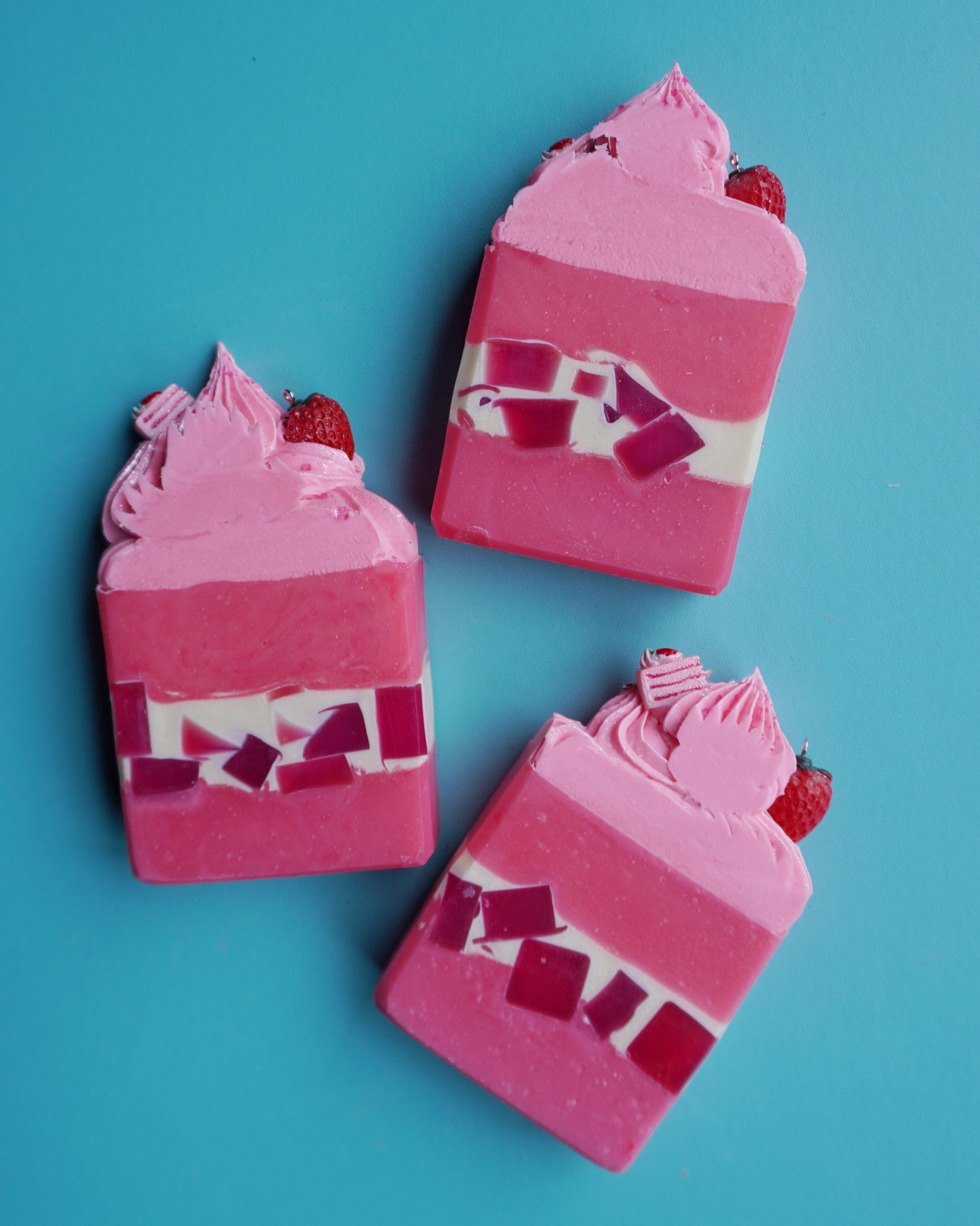 Strawberry Calamity charmed frosted soap bar - Strawberries + Kiwi