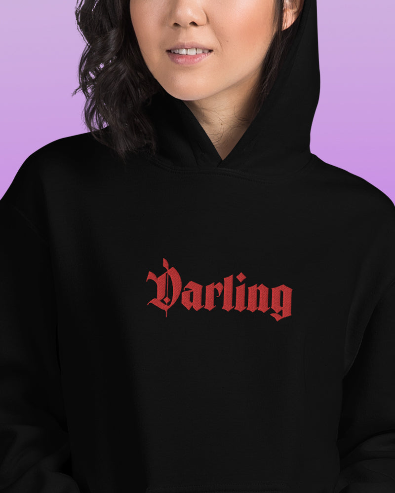Darling brodé + sweat à capuche imprimé au dos - Fabriqué et expédié sur commande