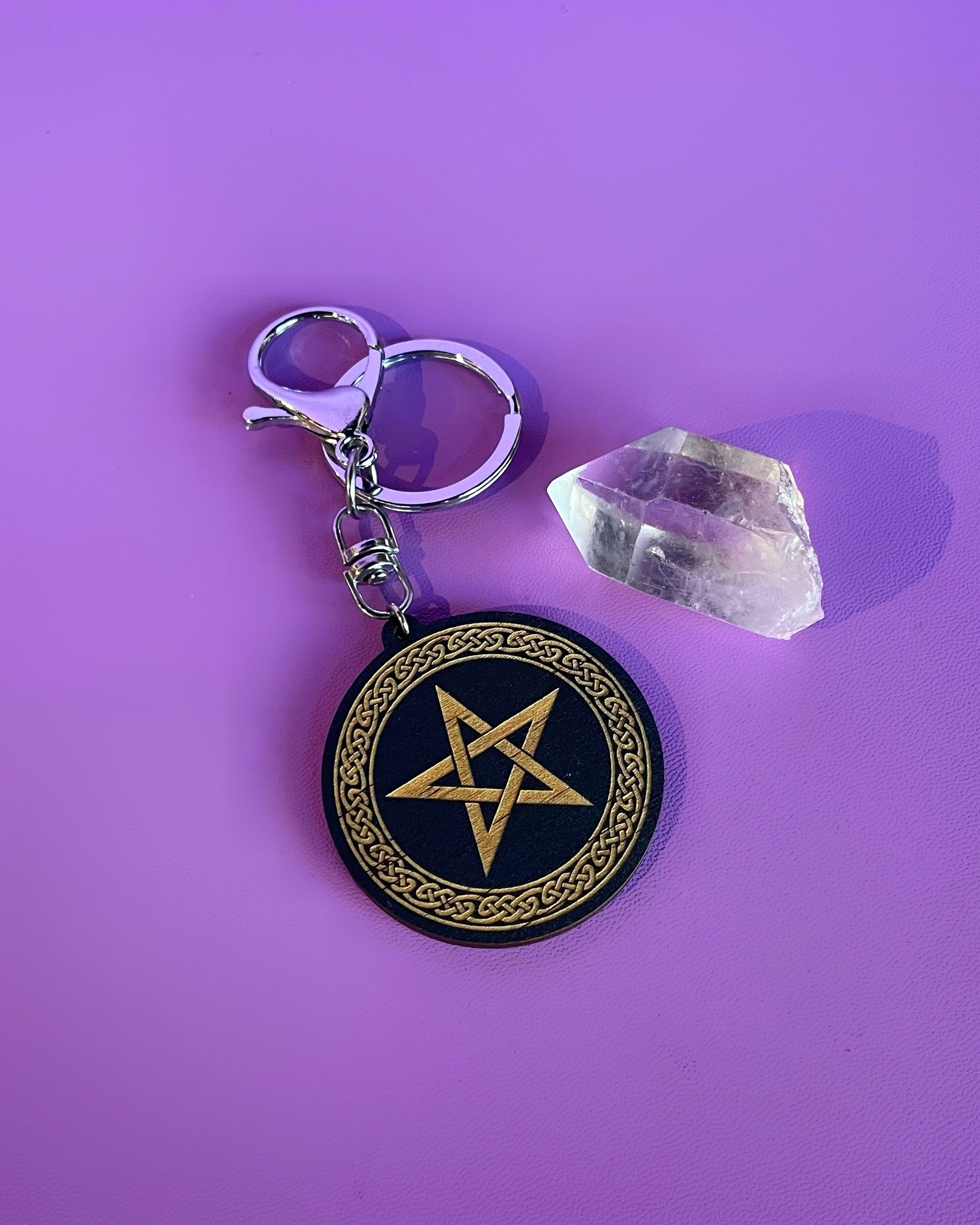 Pentagram engraved wooden keychain